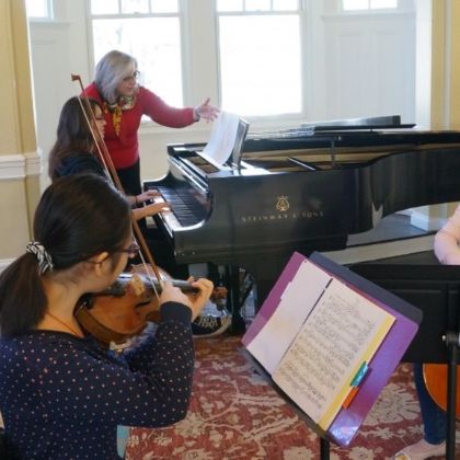 https://www.steinway.com/news/steinway-chronicle/k-12/for-walnut-hill-students-steinways-are-making-practice-a-joy